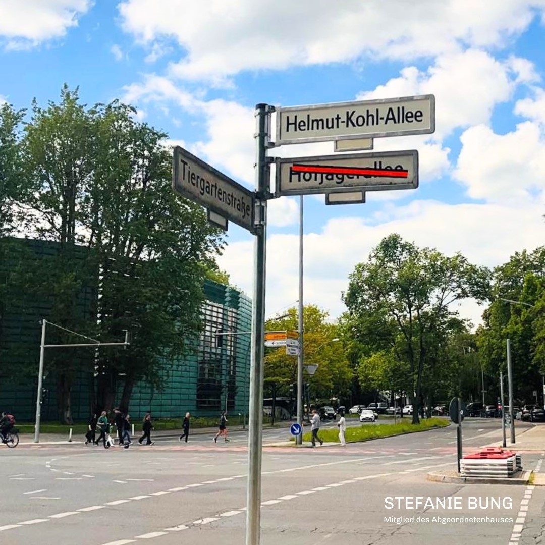Stra�enschild Helmut-Kohl-Allee